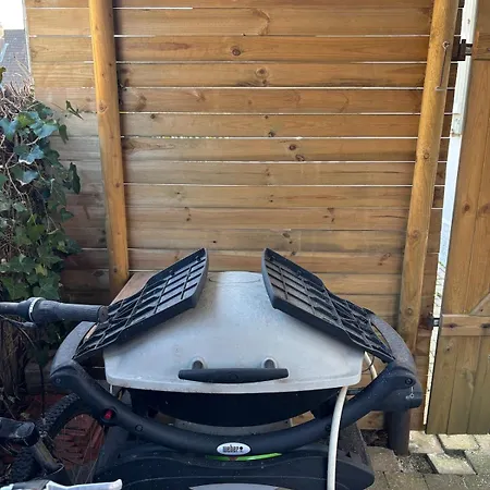 Mignonnette Proche De Toute Commodite *