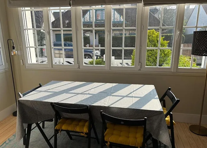 Mignonnette Proche De Toute Commodité Villa *