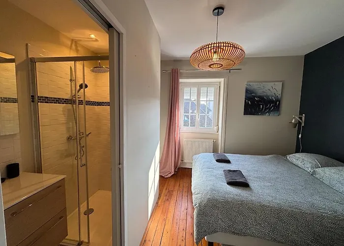 Mignonnette Proche De Toute Commodité Villa