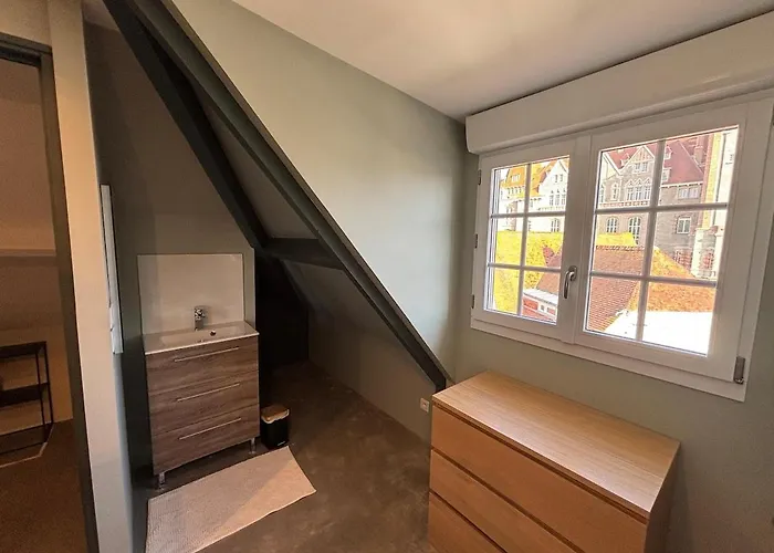 Mignonnette Proche De Toute Commodité *